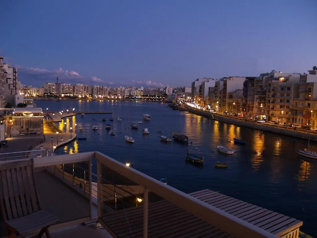 Seafront Apartment Spinola Bay Saint Julian's 몰타