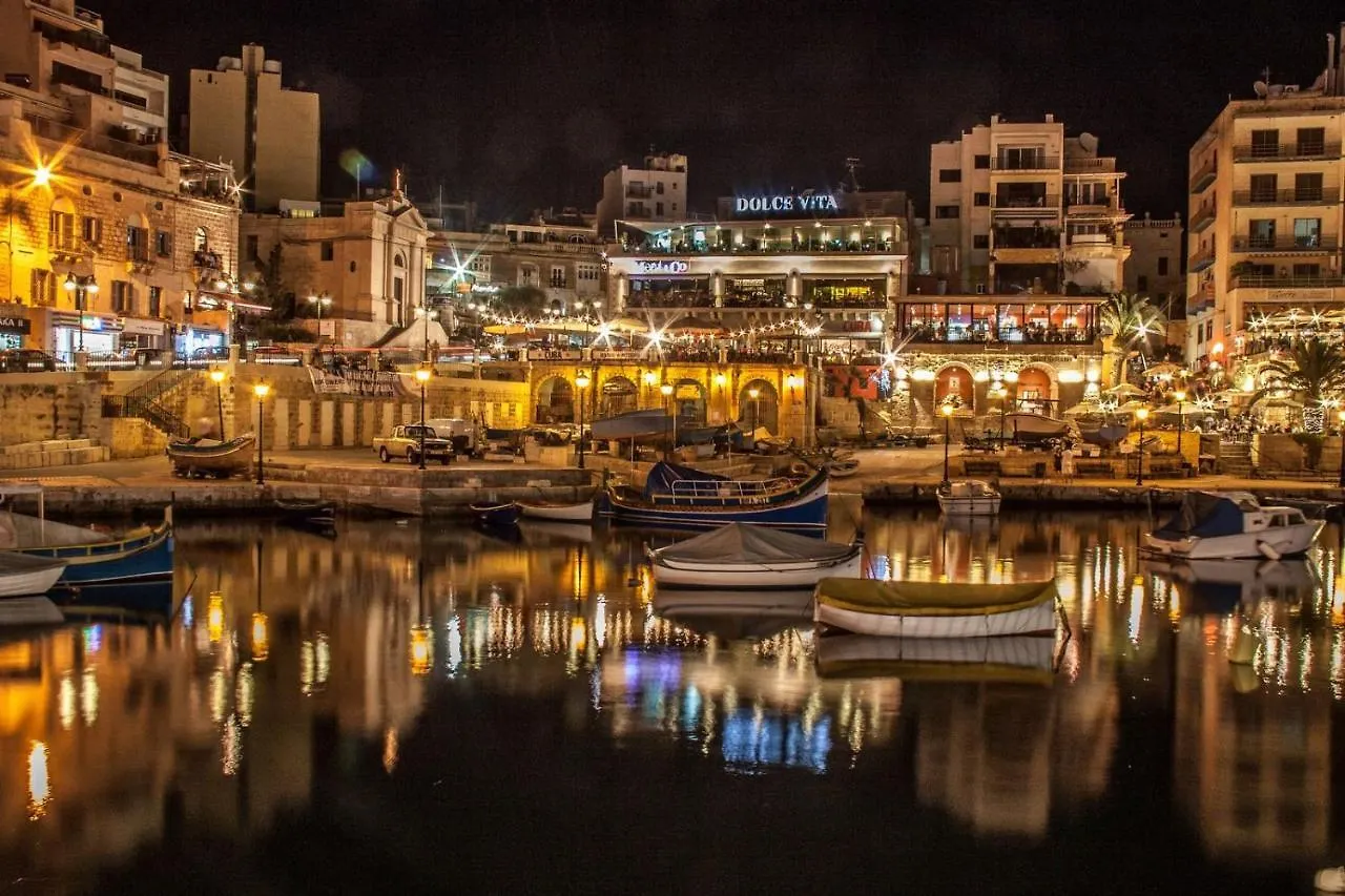 Seafront Apartment Spinola Bay Saint Julian's